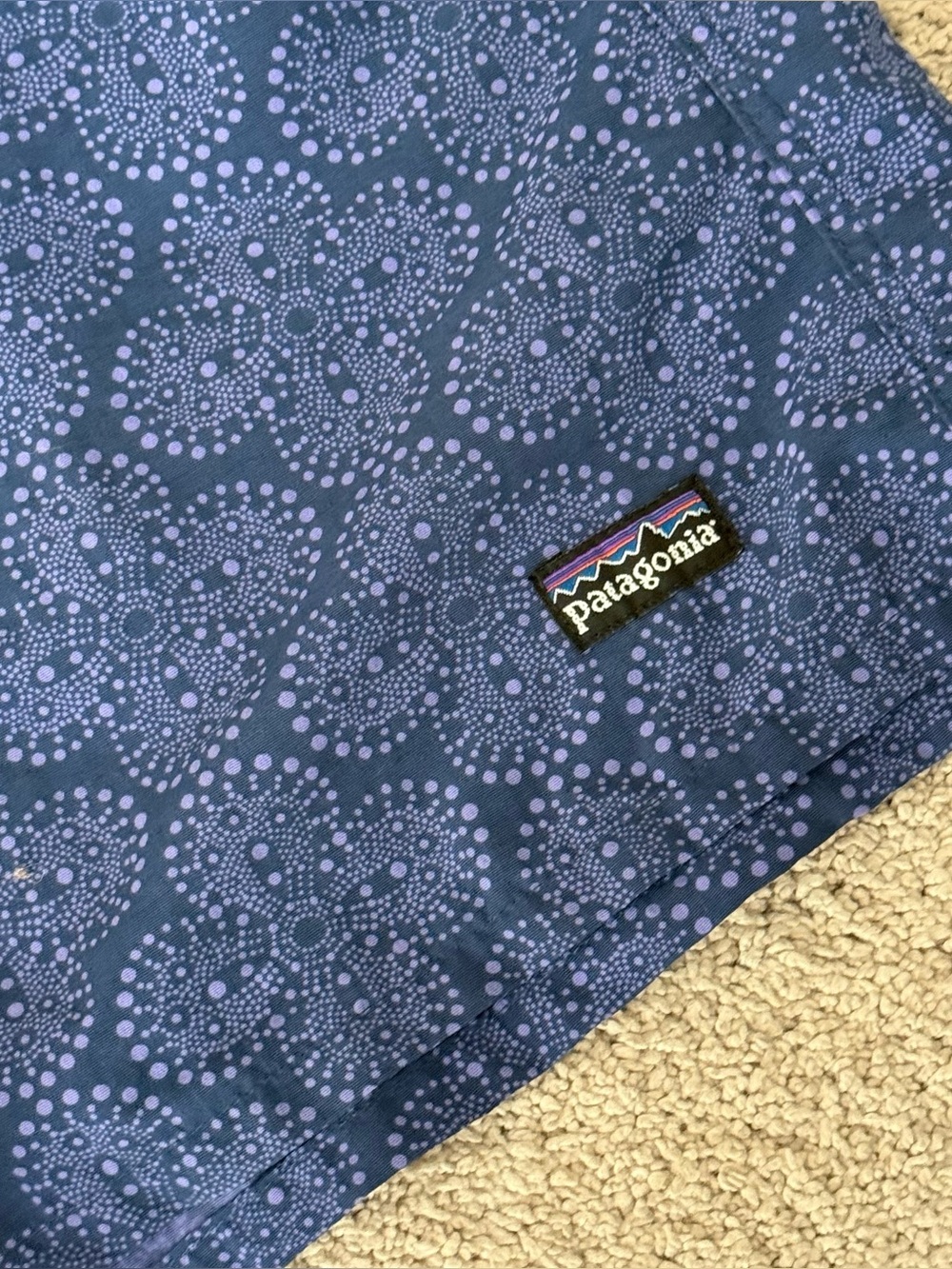 Patagonia Women's L XL Baggies Shorts Floral Geometric Pattern Pockets 57056 - Picture 4 of 8